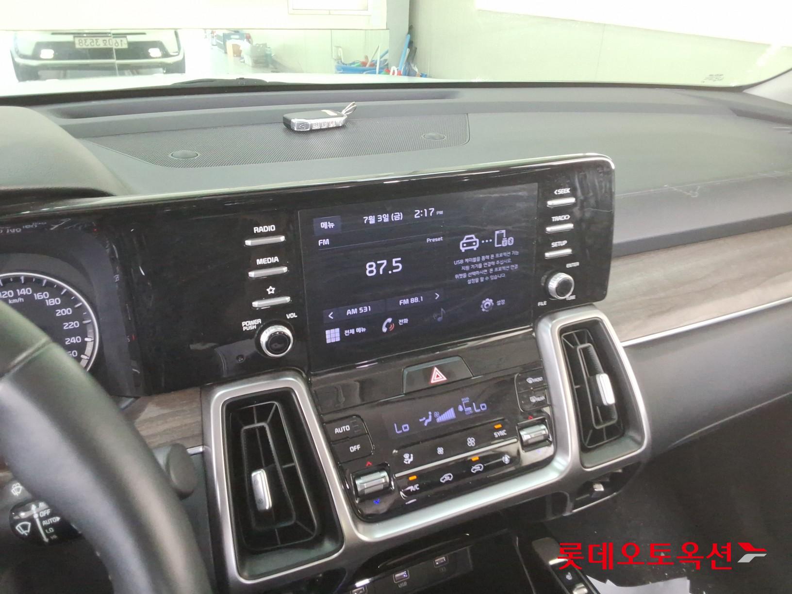 2021 - kia sorento