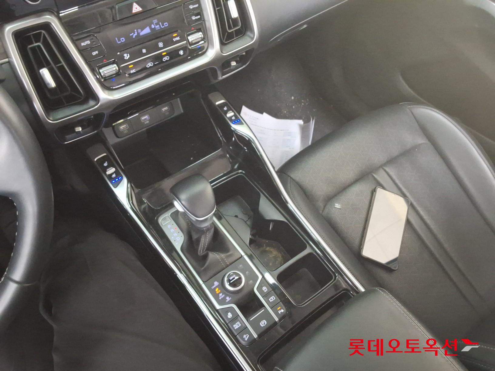 2021 - kia sorento