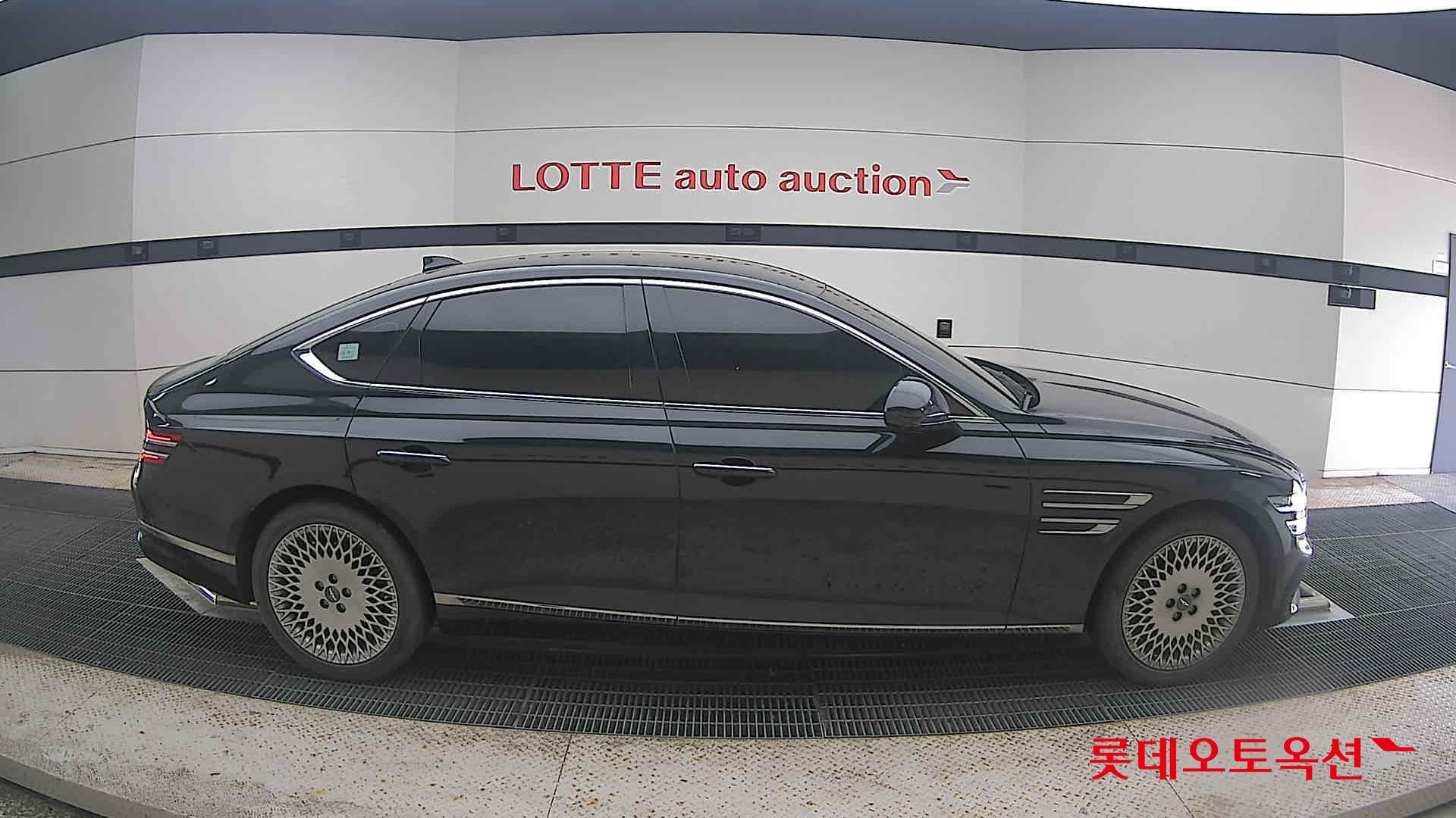 2022 - genesis g80