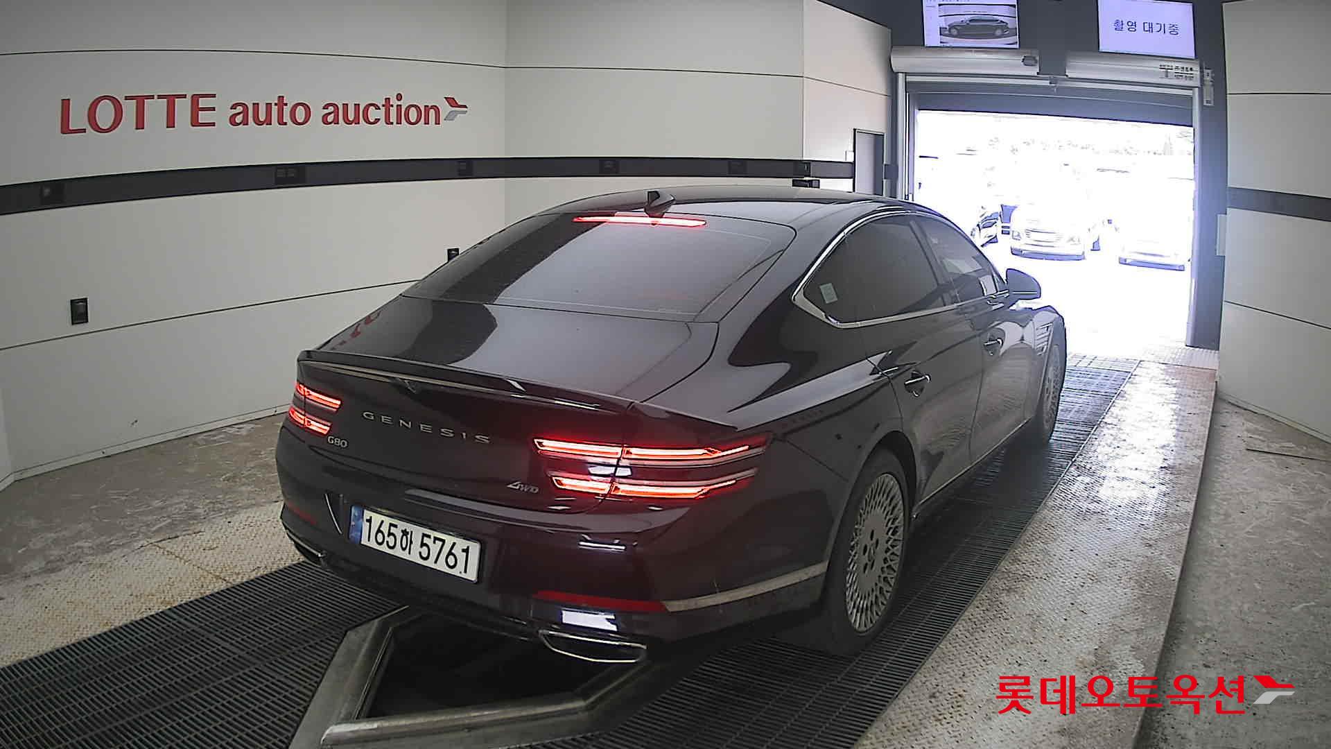 2022 - genesis g80