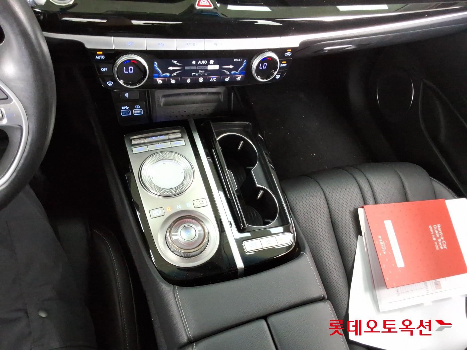 2022 - genesis g80