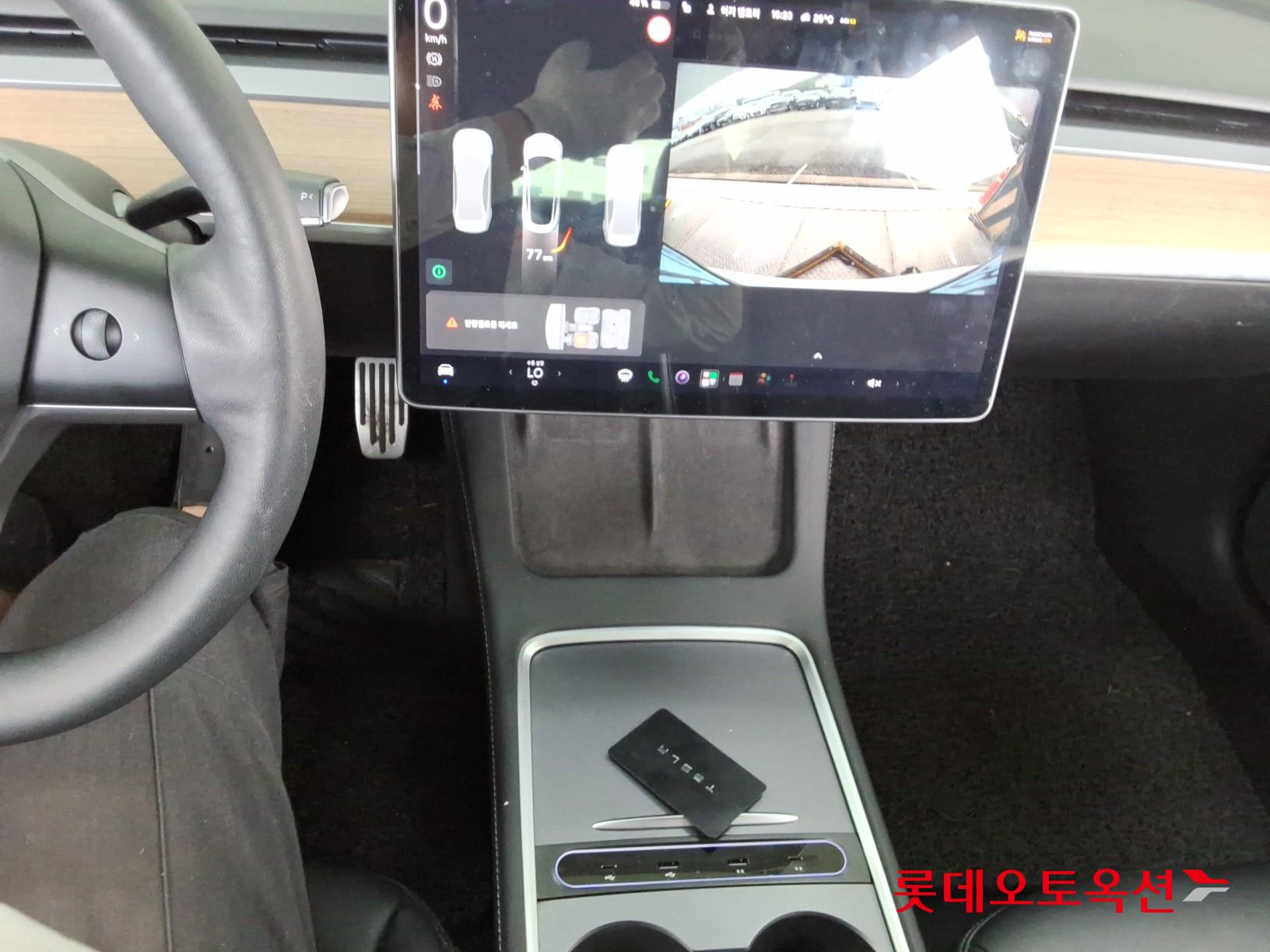 2021 - tesla model 3