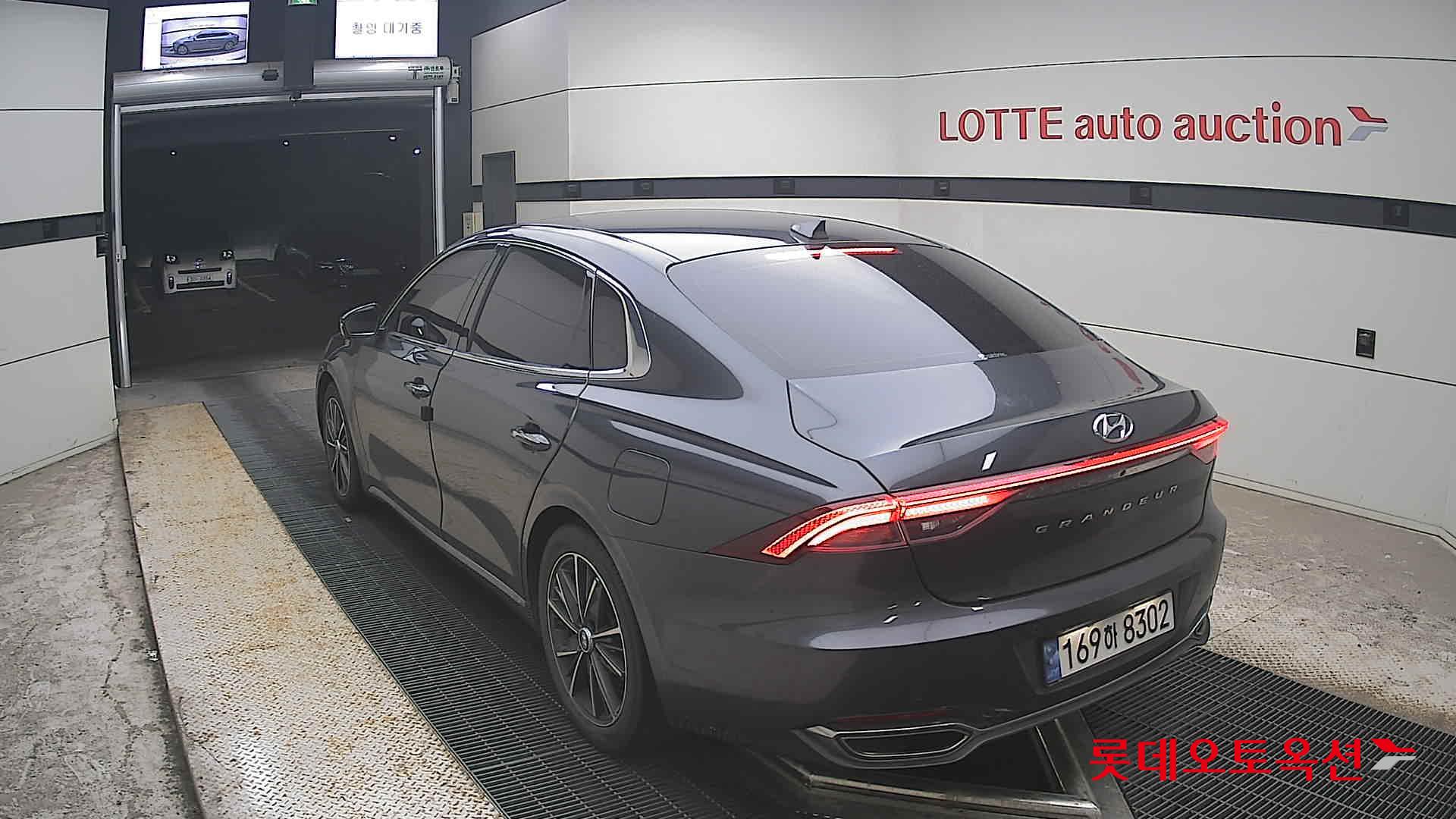 2022 - hyundai grandeur
