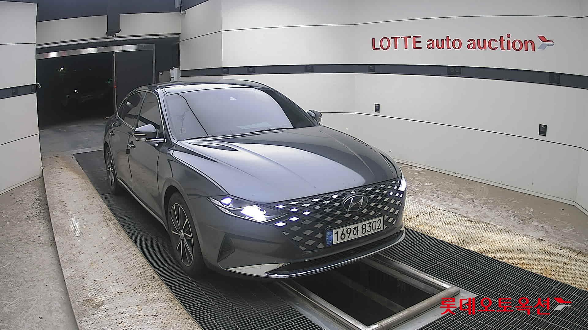 2022 - hyundai grandeur