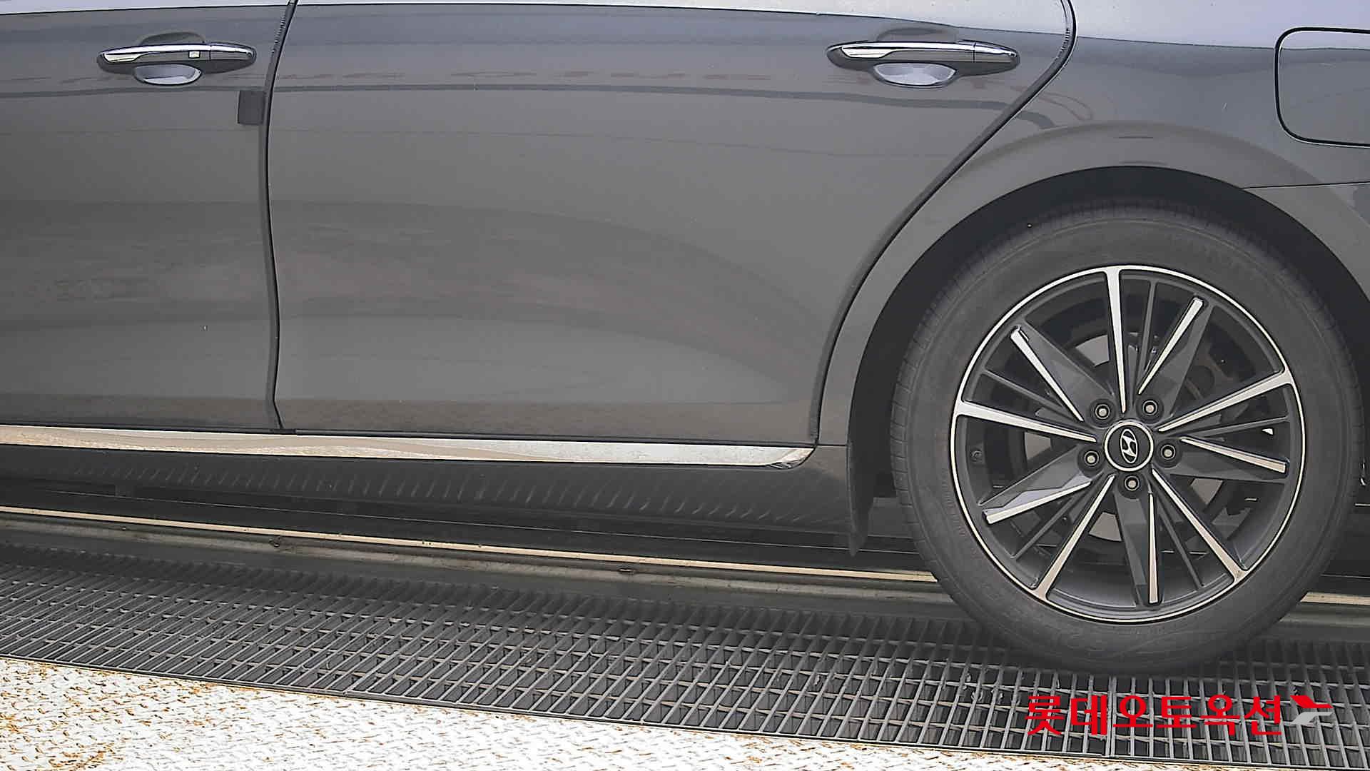 2022 - hyundai grandeur