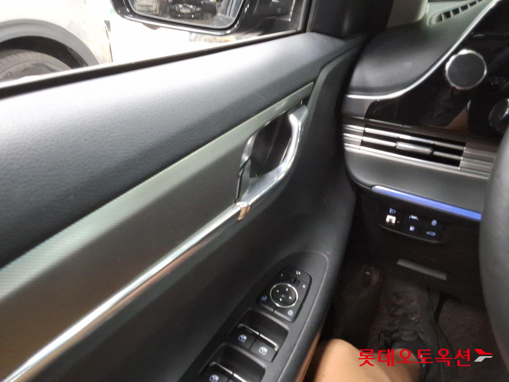 2022 - hyundai grandeur