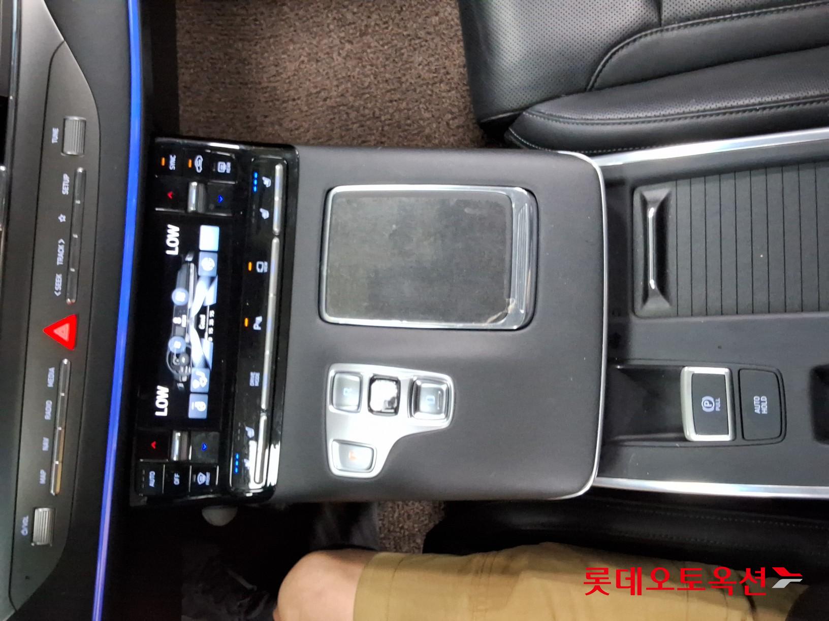 2022 - hyundai grandeur