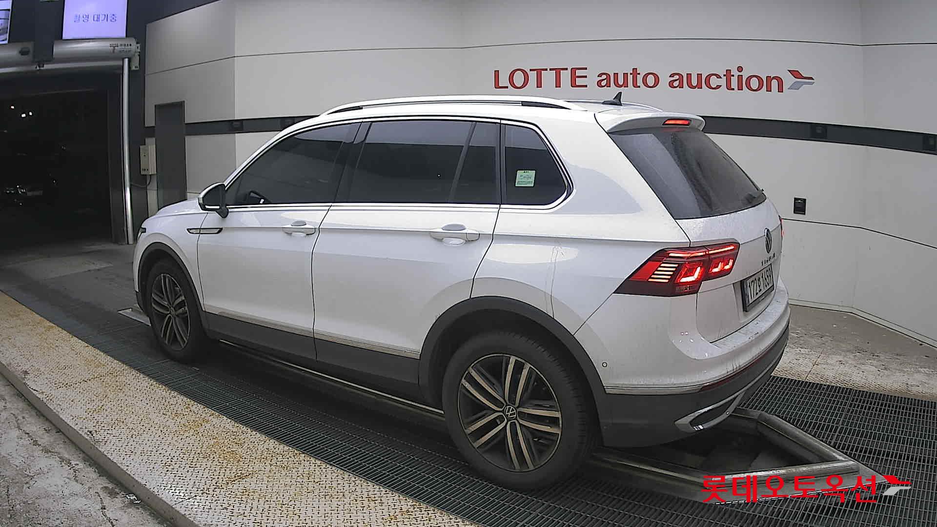 2022 - volkswagen tiguan