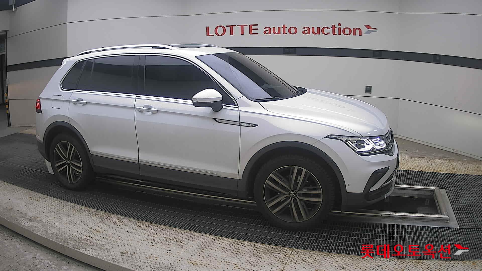 2022 - volkswagen tiguan