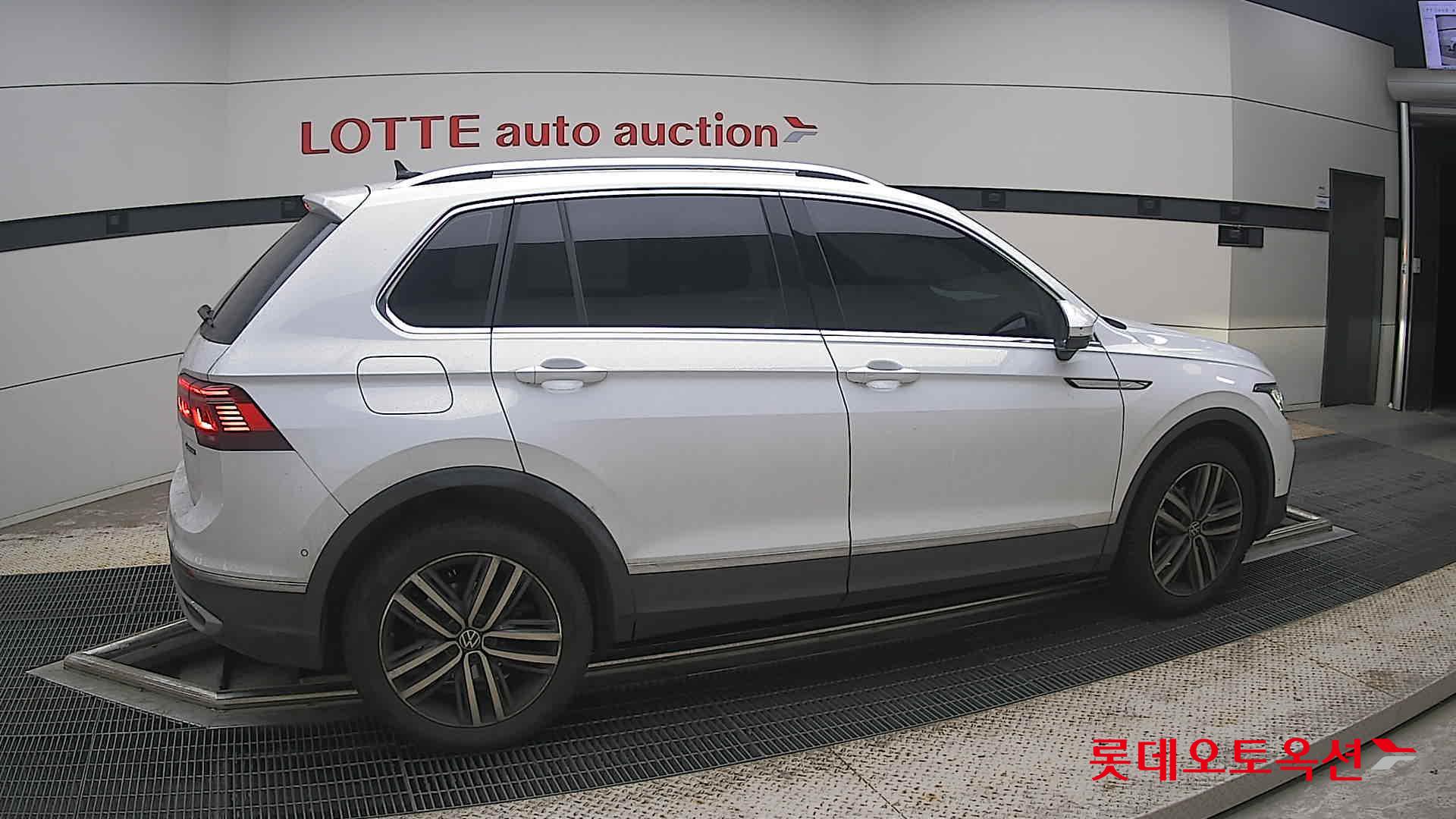 2022 - volkswagen tiguan