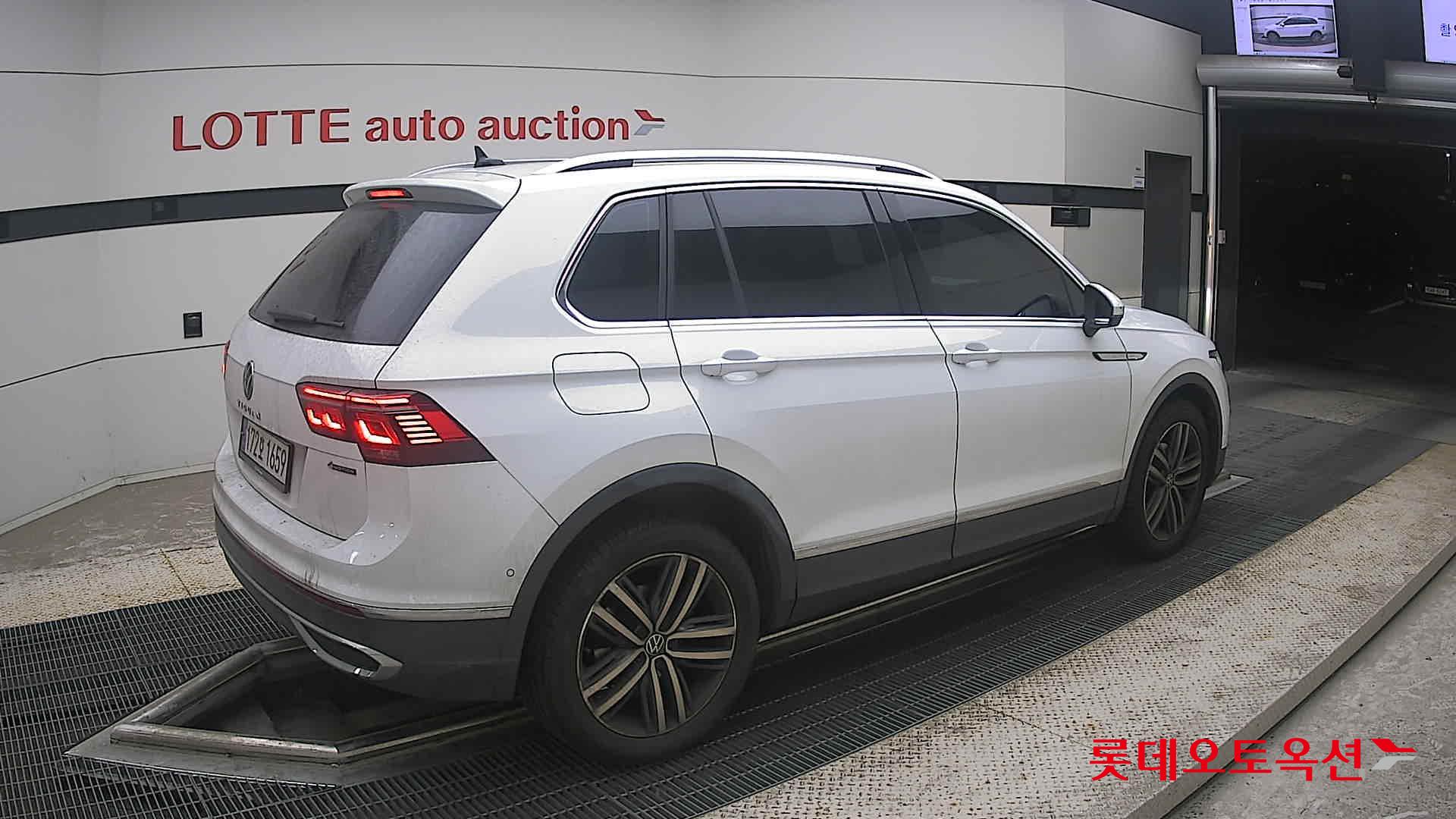 2022 - volkswagen tiguan
