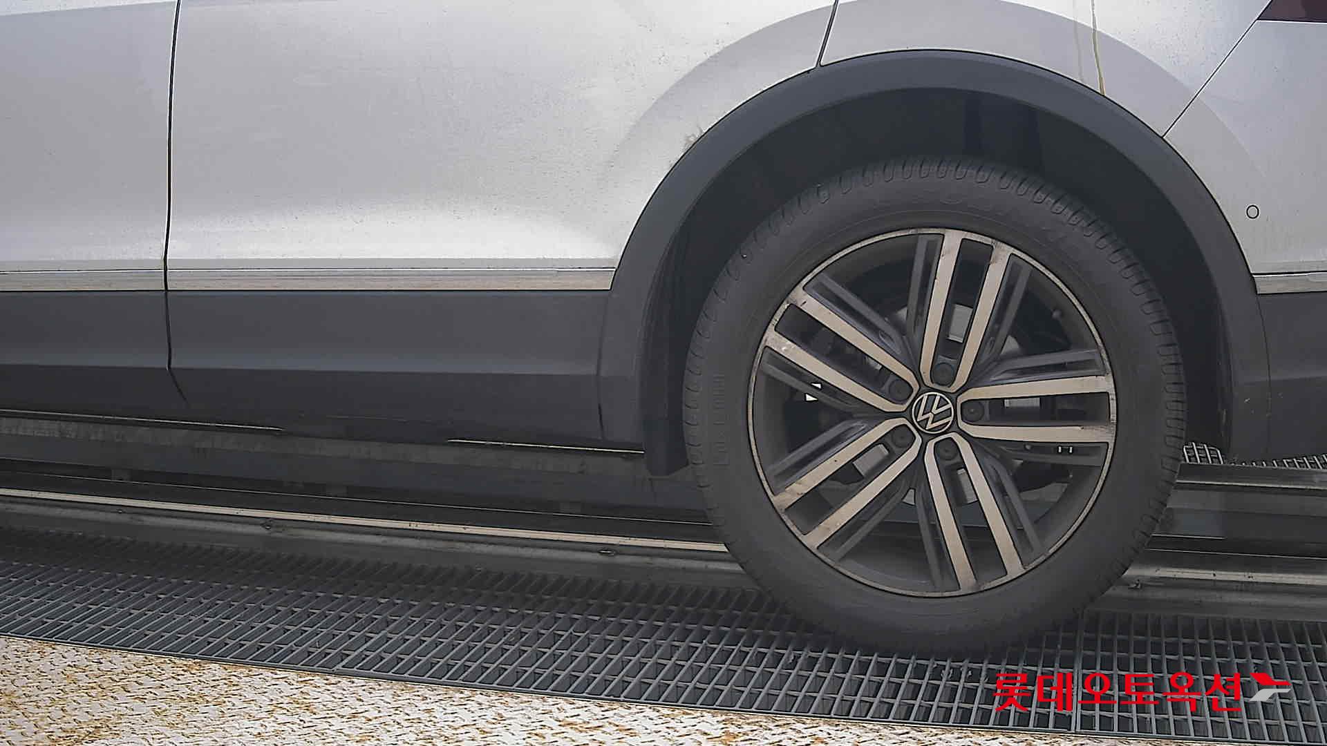 2022 - volkswagen tiguan