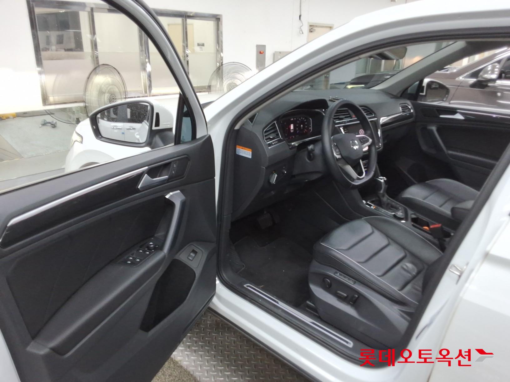 2022 - volkswagen tiguan