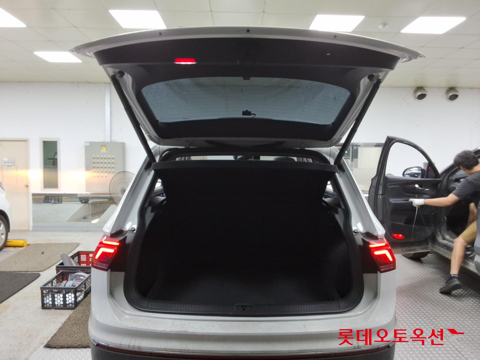 2022 - volkswagen tiguan