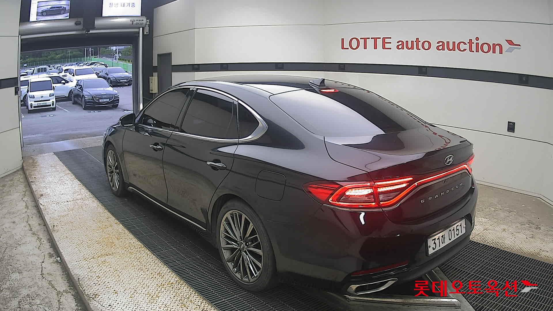 2019 - hyundai grandeur