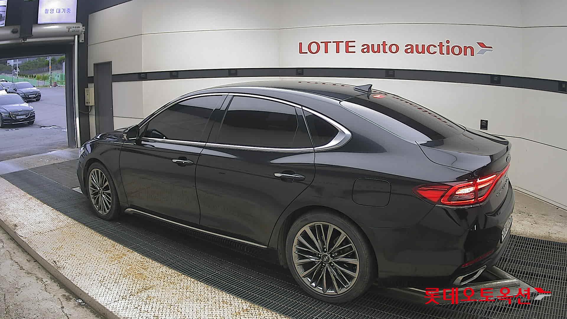 2019 - hyundai grandeur