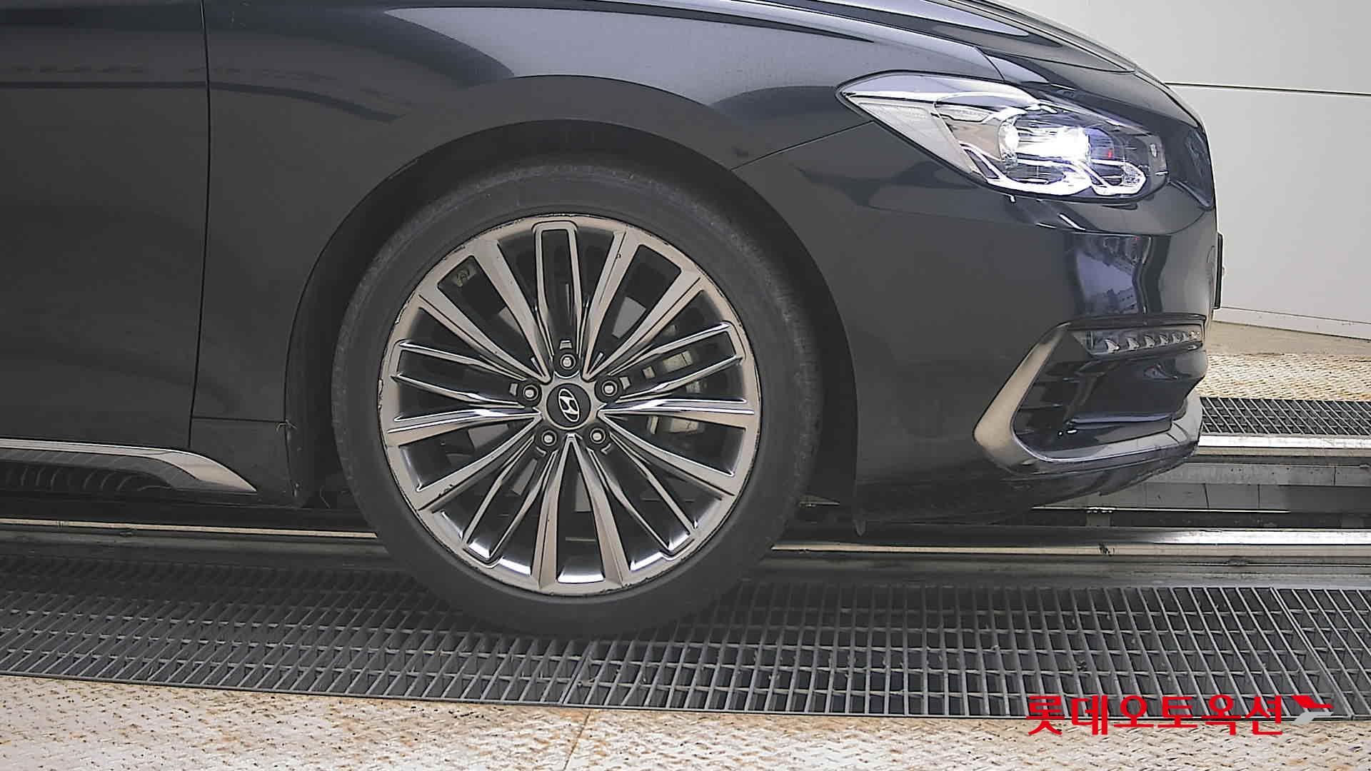 2019 - hyundai grandeur