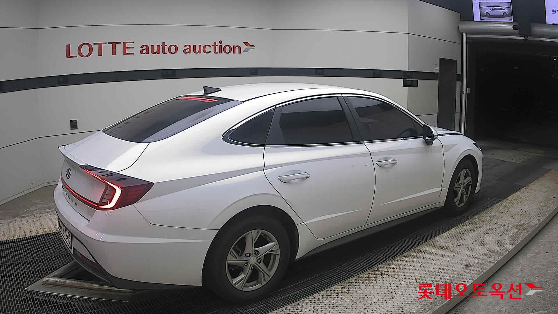2020 - hyundai sonata