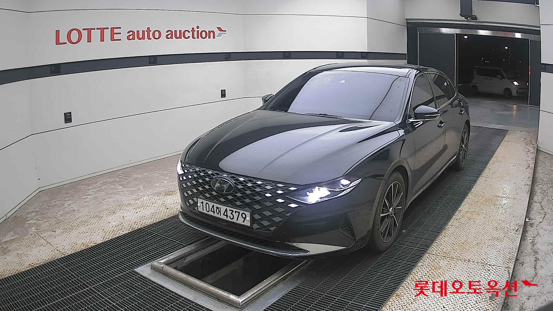 2020 - hyundai grandeur