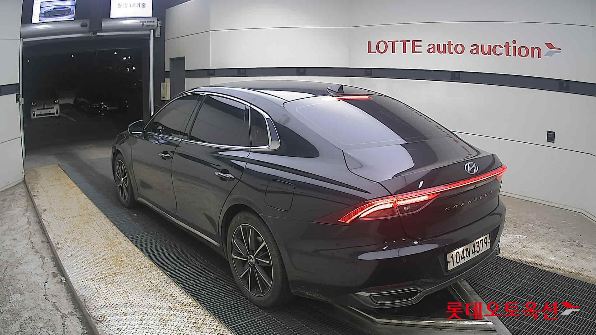 2020 - hyundai grandeur