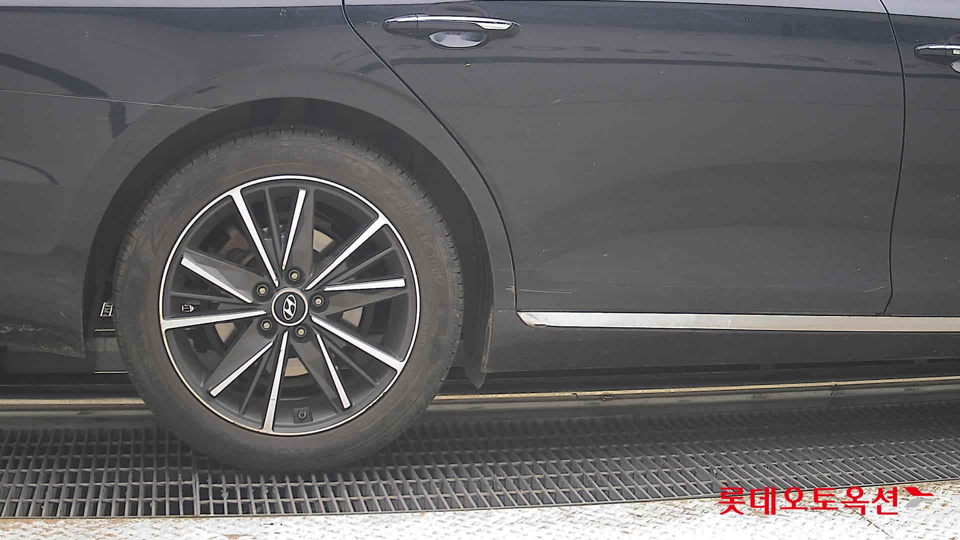 2020 - hyundai grandeur