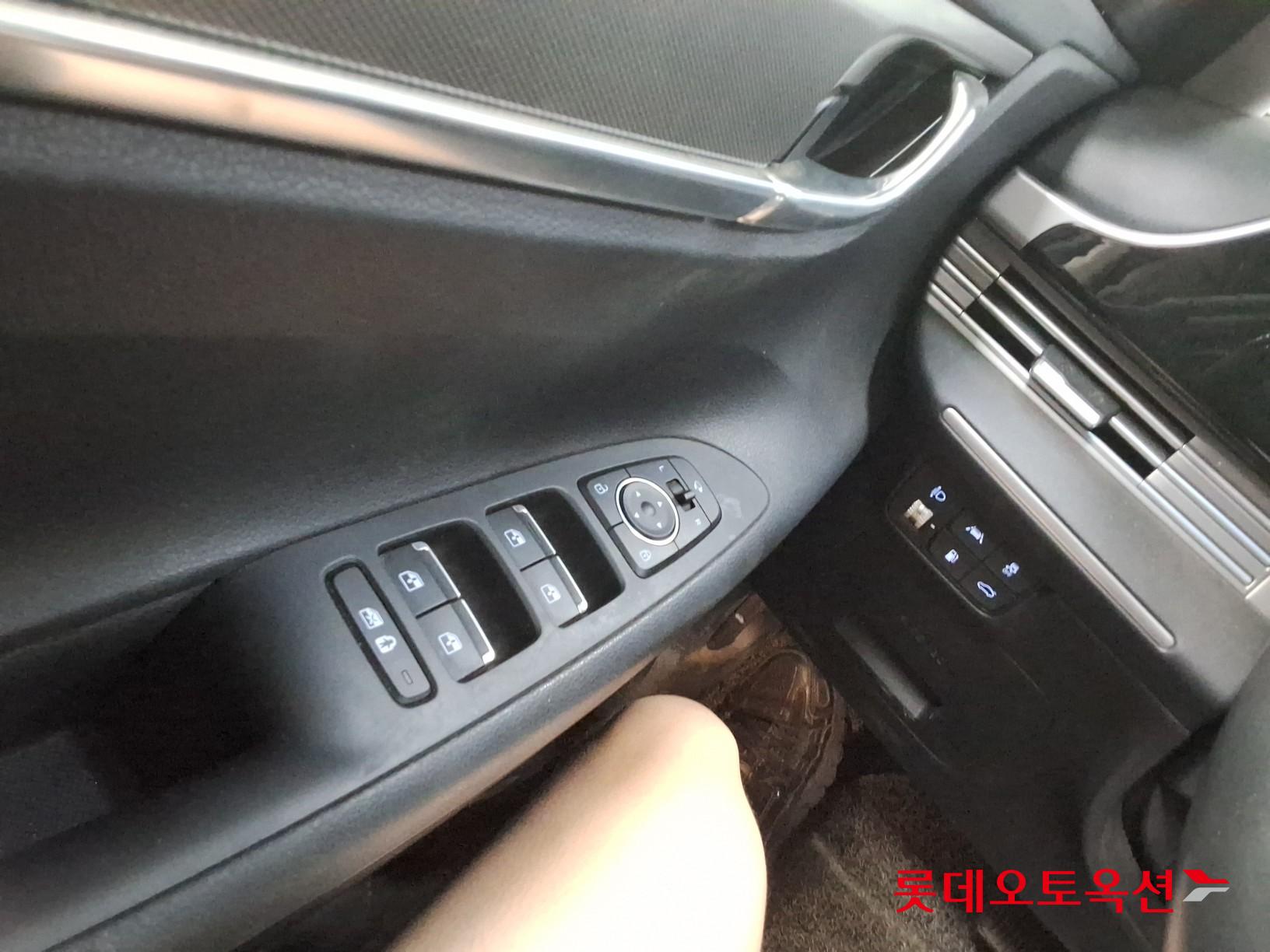 2020 - hyundai grandeur