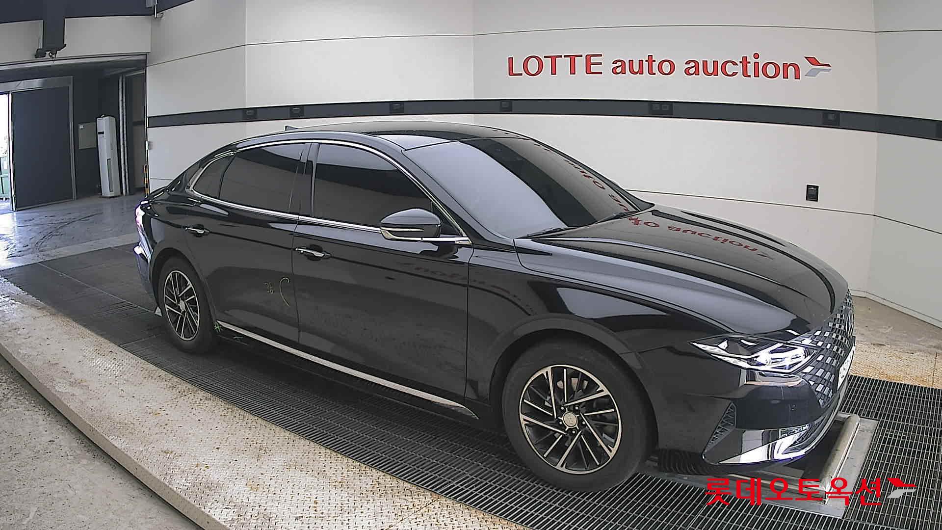 2021 - hyundai grandeur