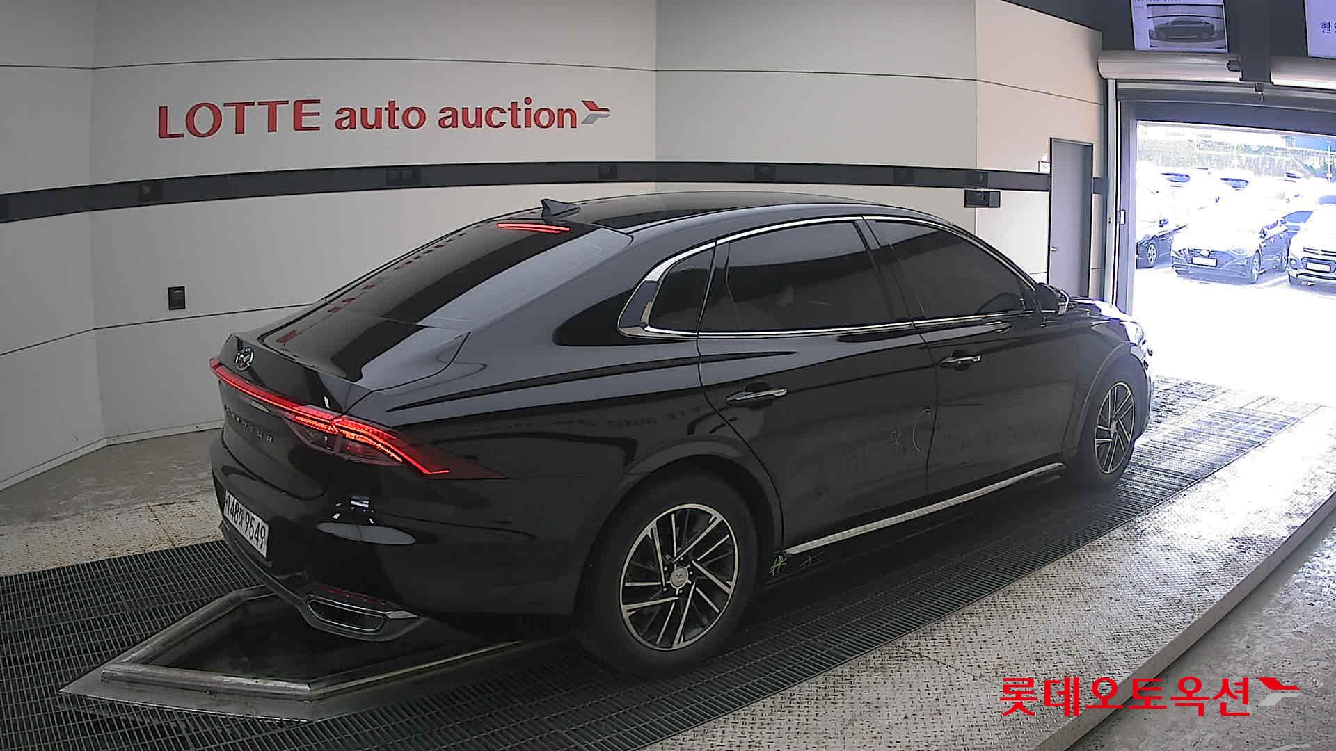 2021 - hyundai grandeur