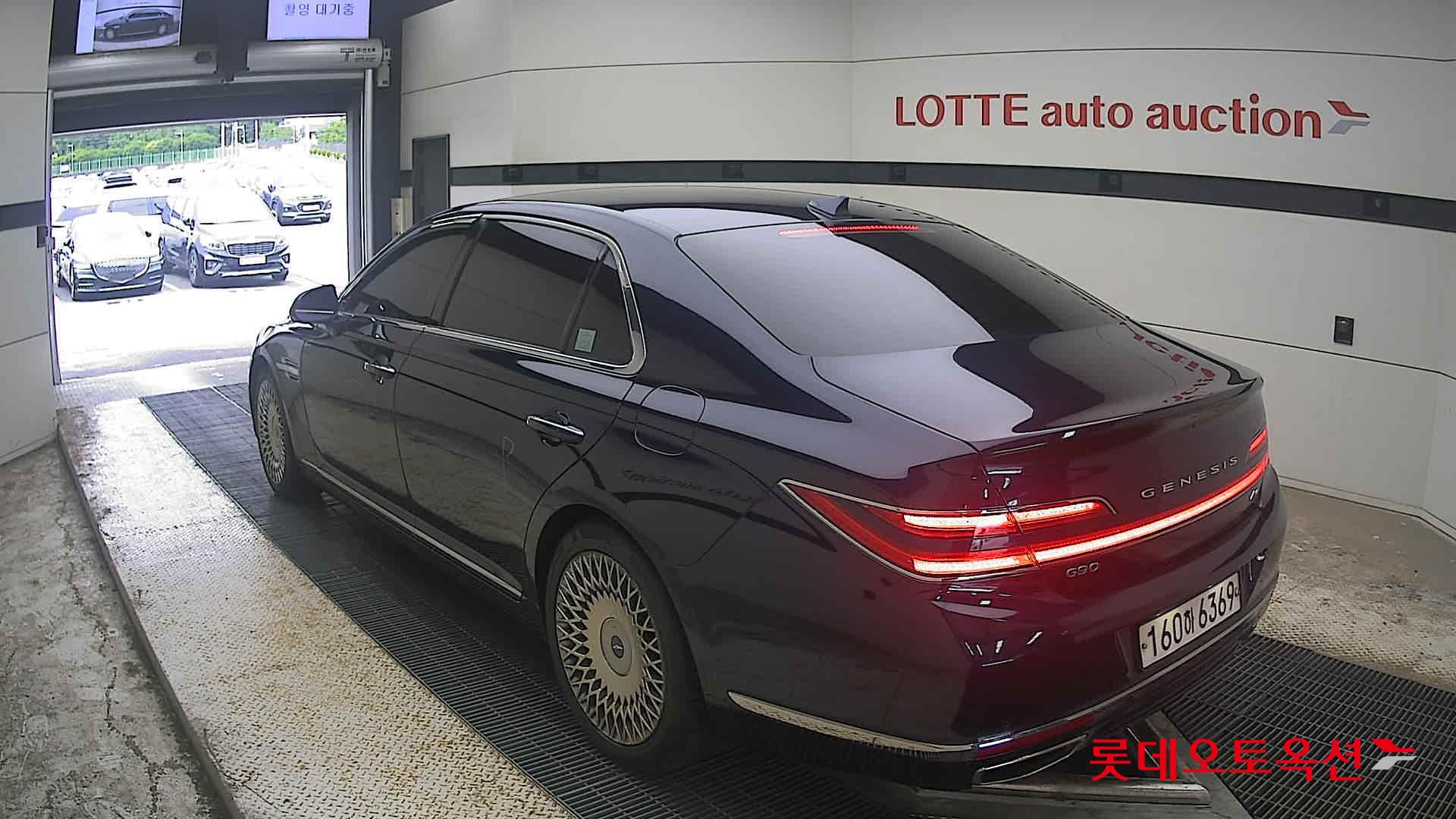 2021 - genesis g90