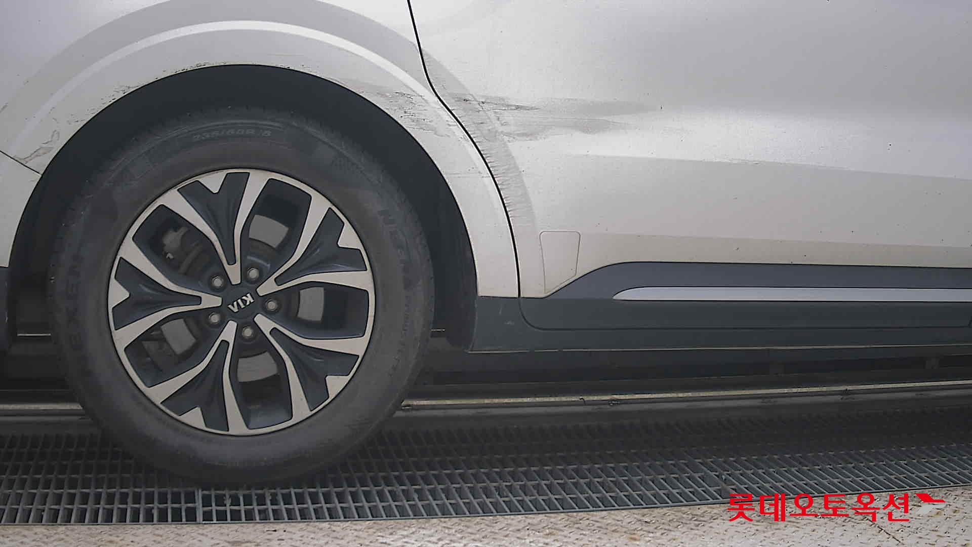 2021 - kia carnival
