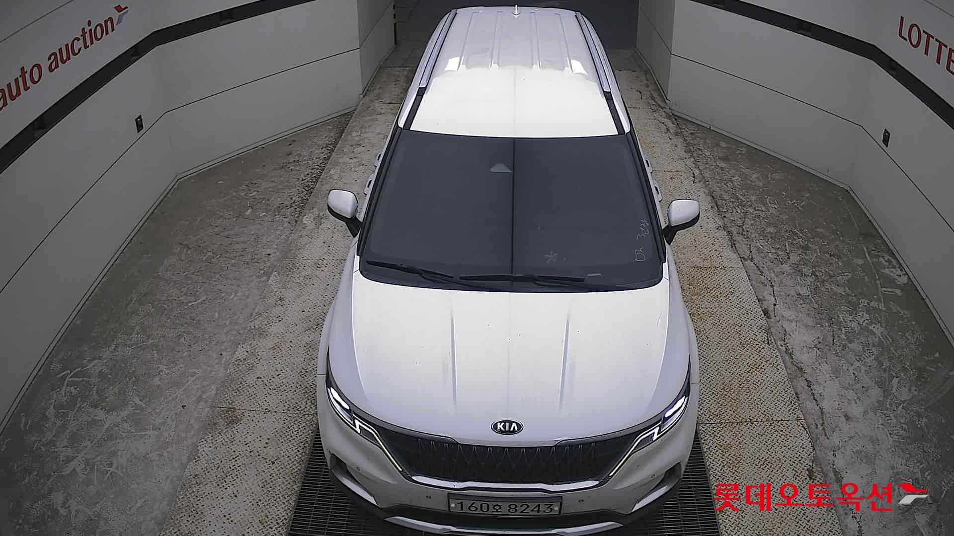 2021 - kia carnival
