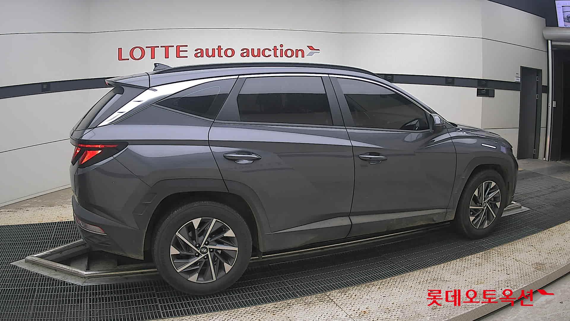 2022 - hyundai tucson