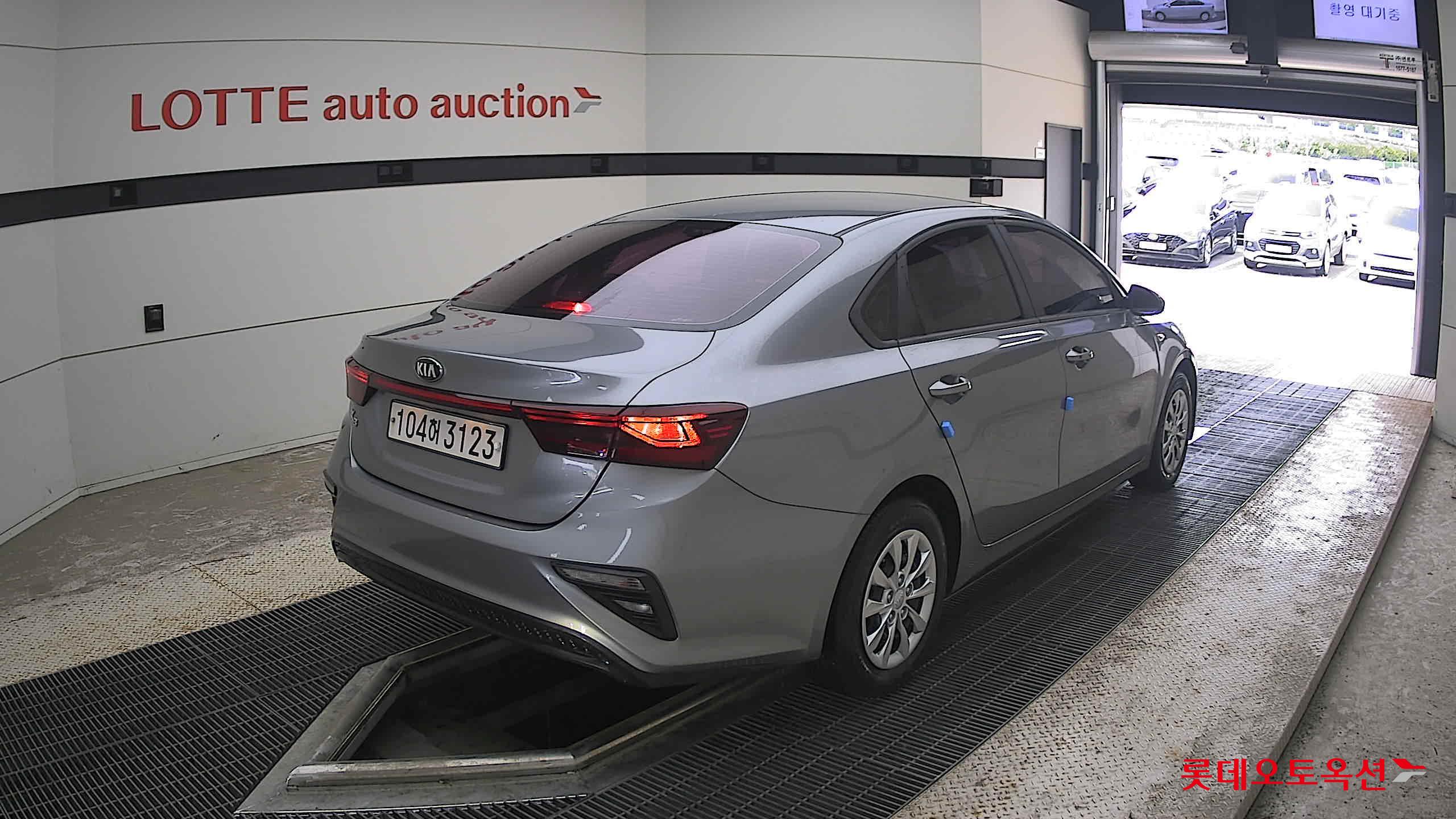 2021 - kia k3