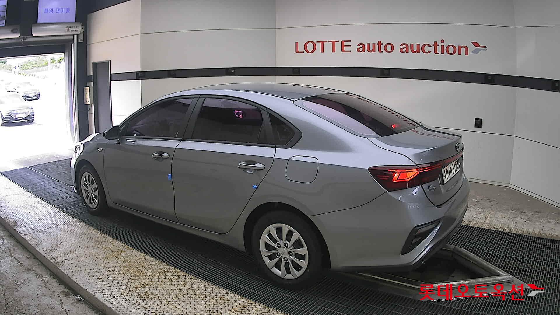 2021 - kia k3