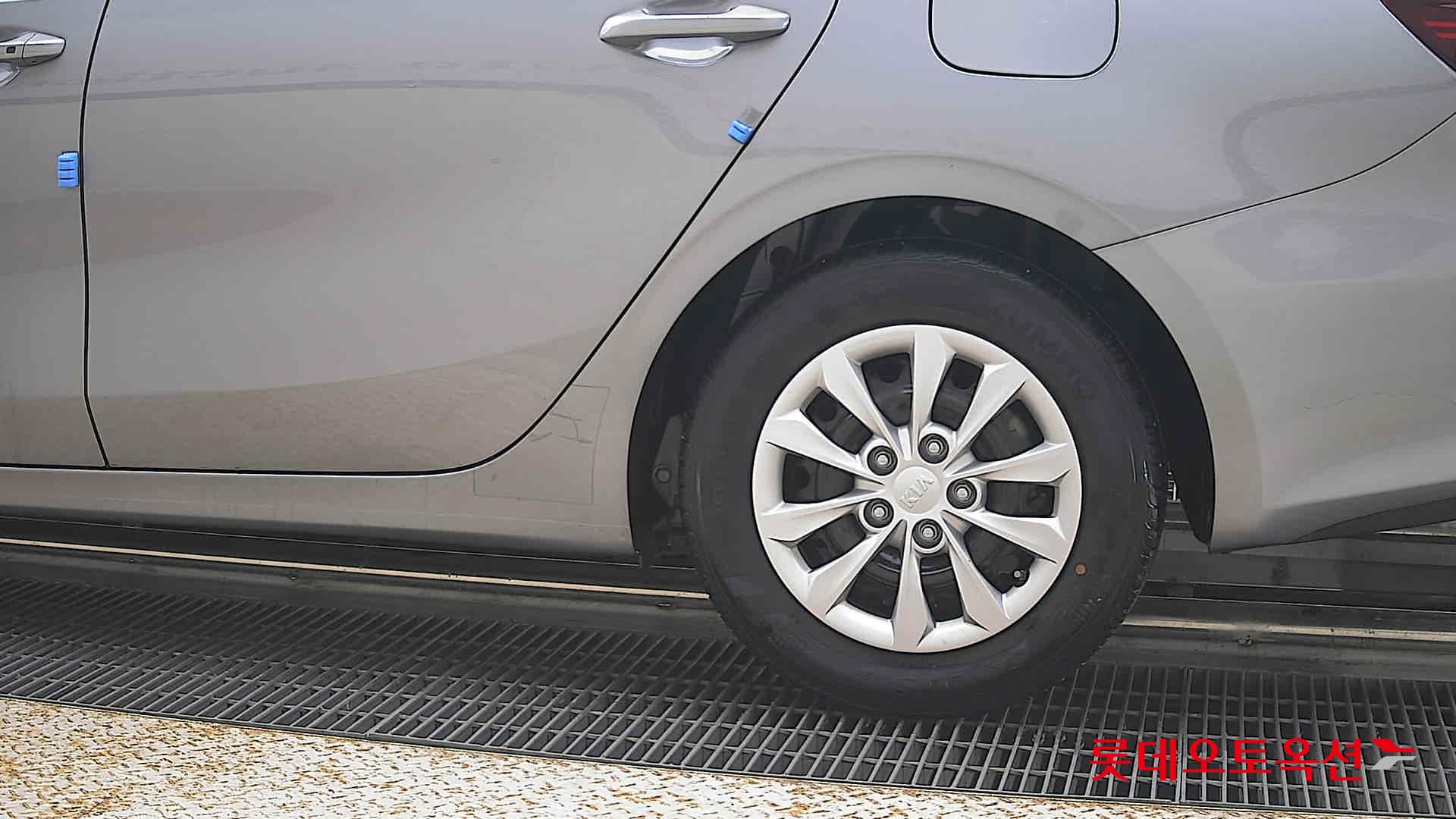2021 - kia k3