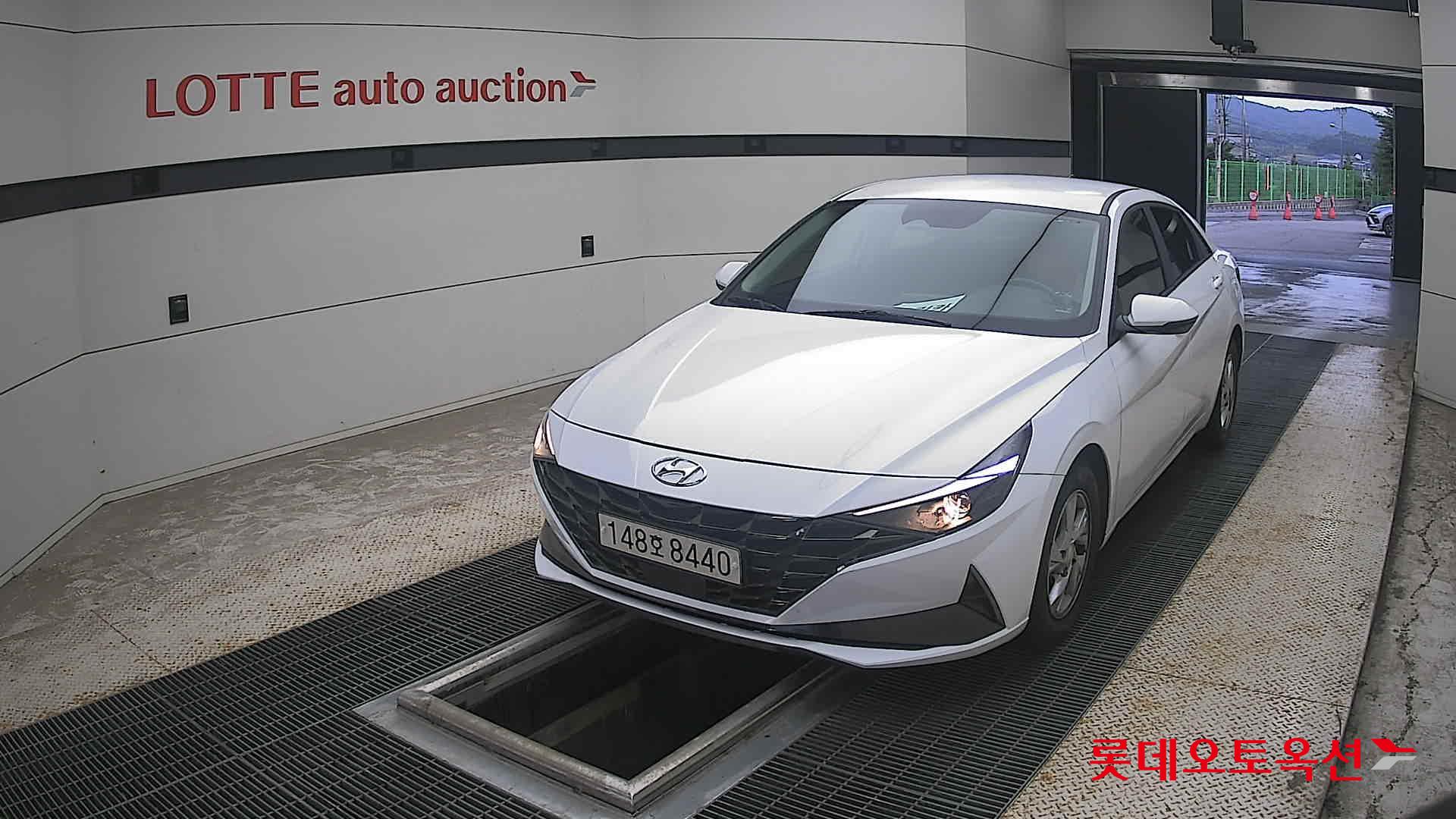 2021 - hyundai avante