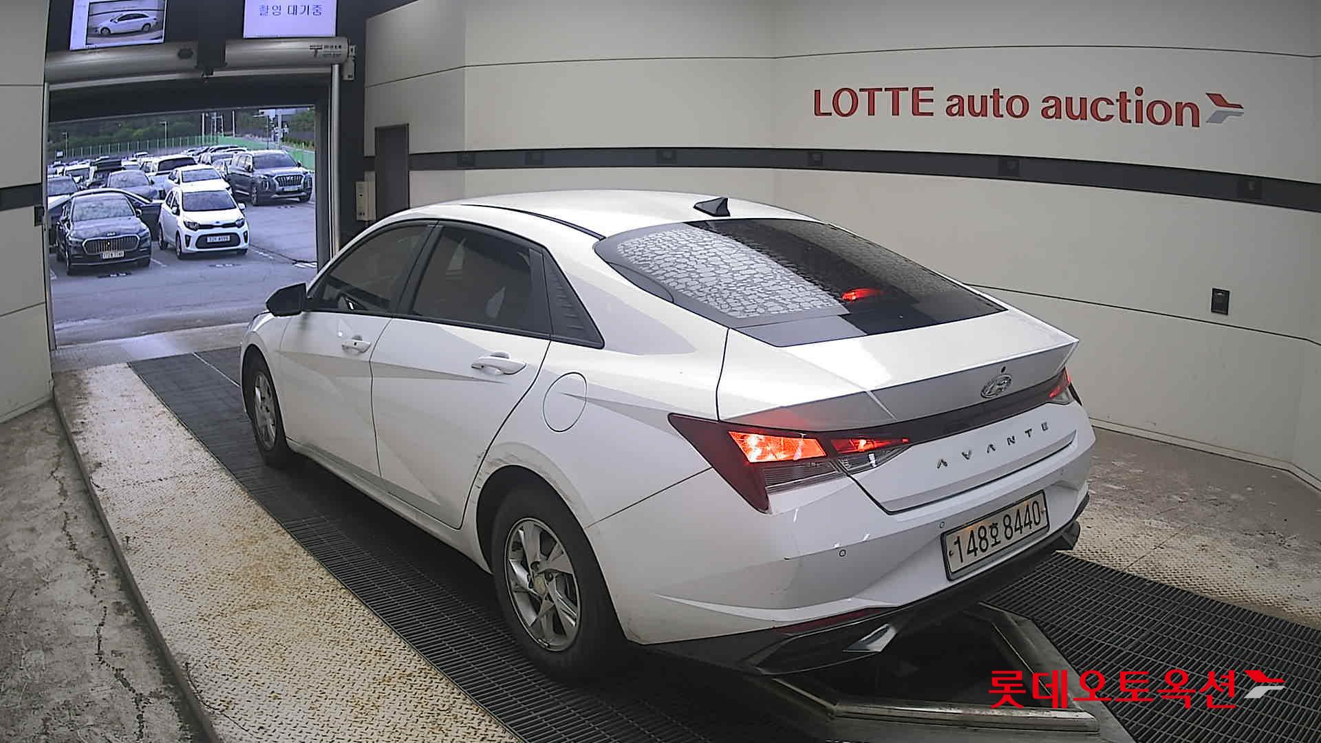 2021 - hyundai avante