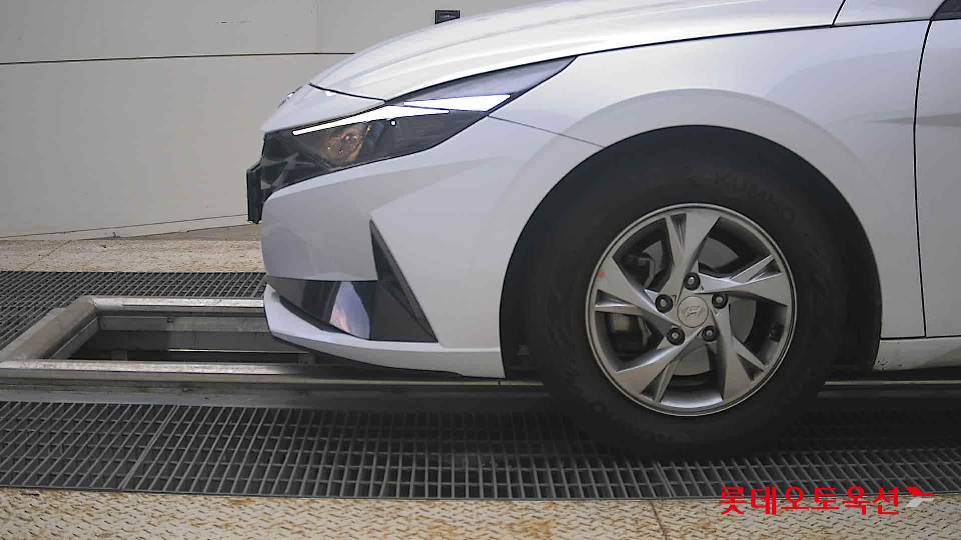 2021 - hyundai avante