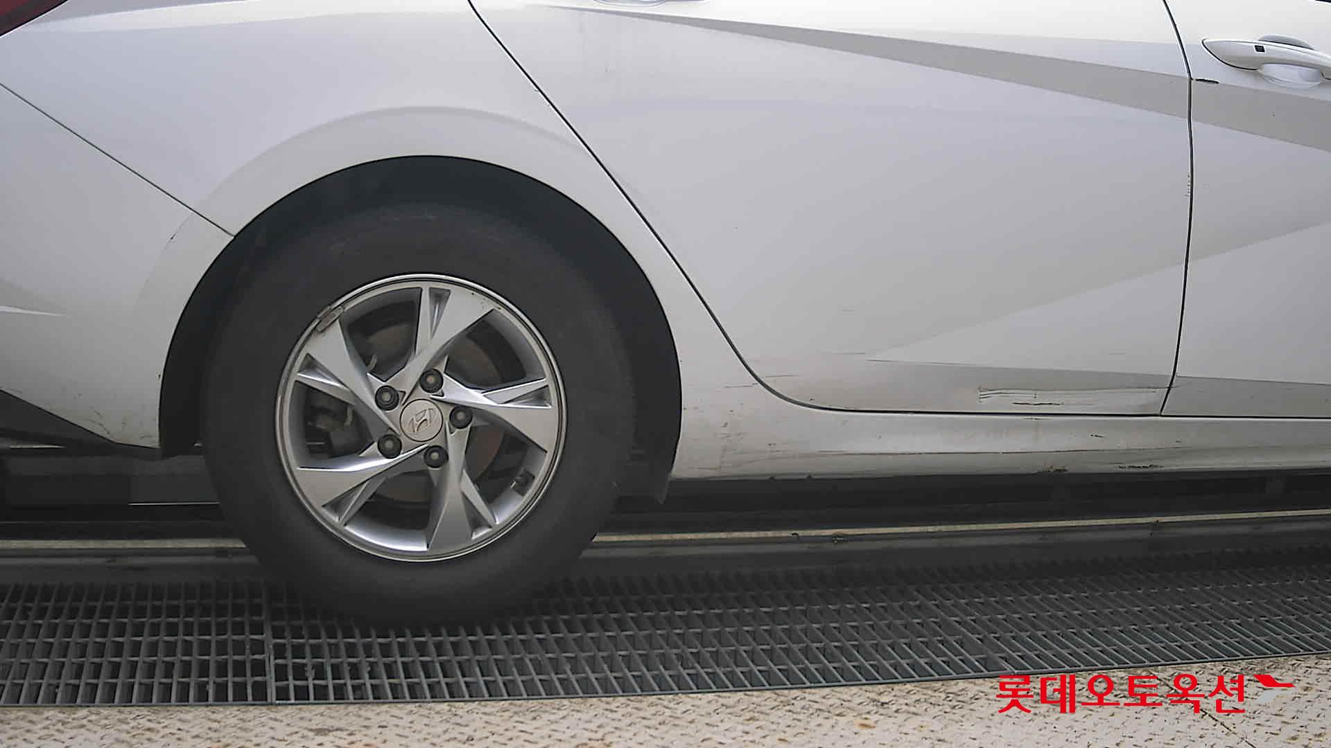 2021 - hyundai avante