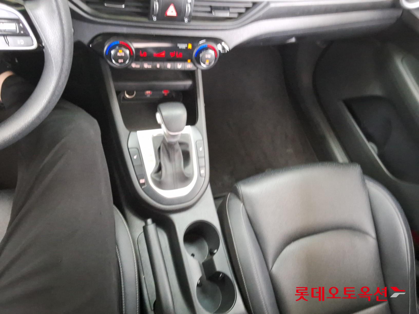 2022 - kia k3