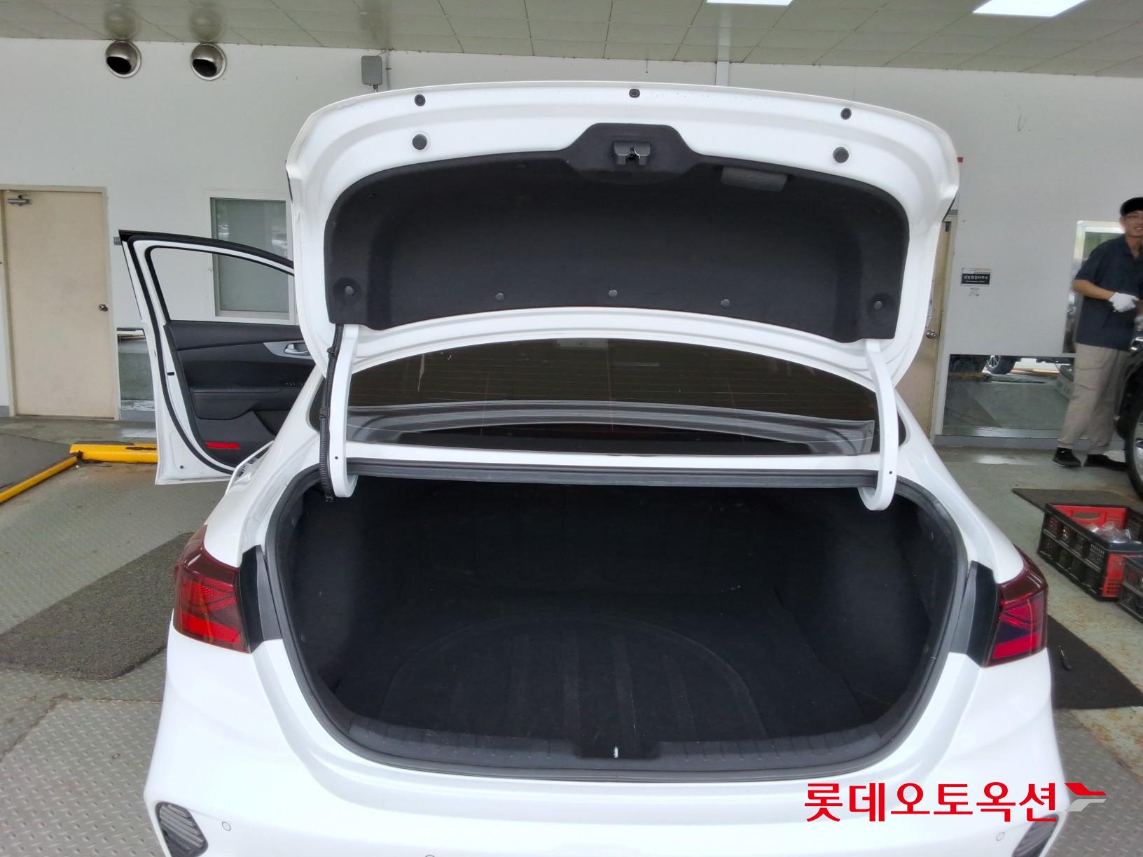 2022 - kia k3
