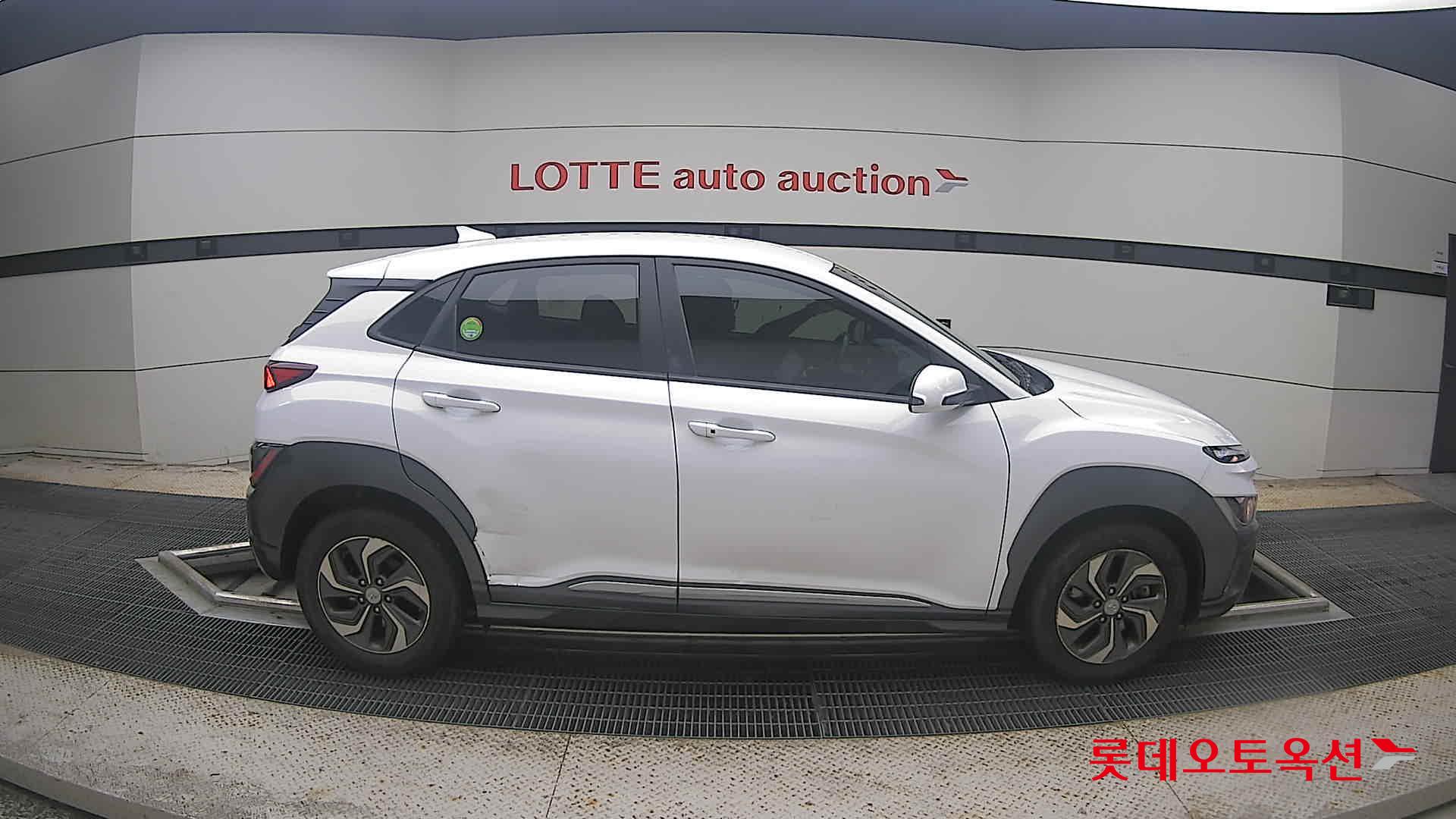 2022 - hyundai kona