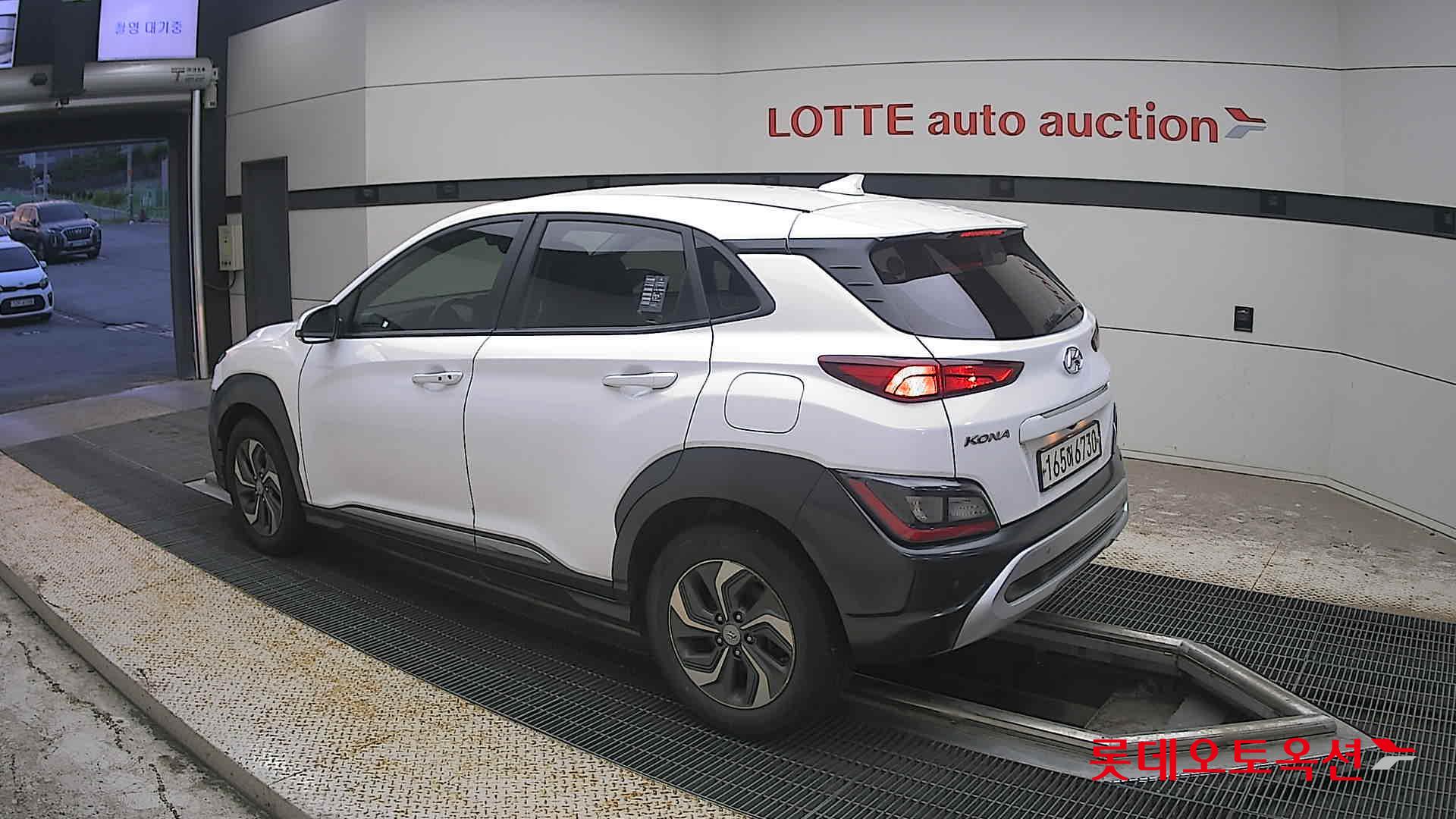 2022 - hyundai kona