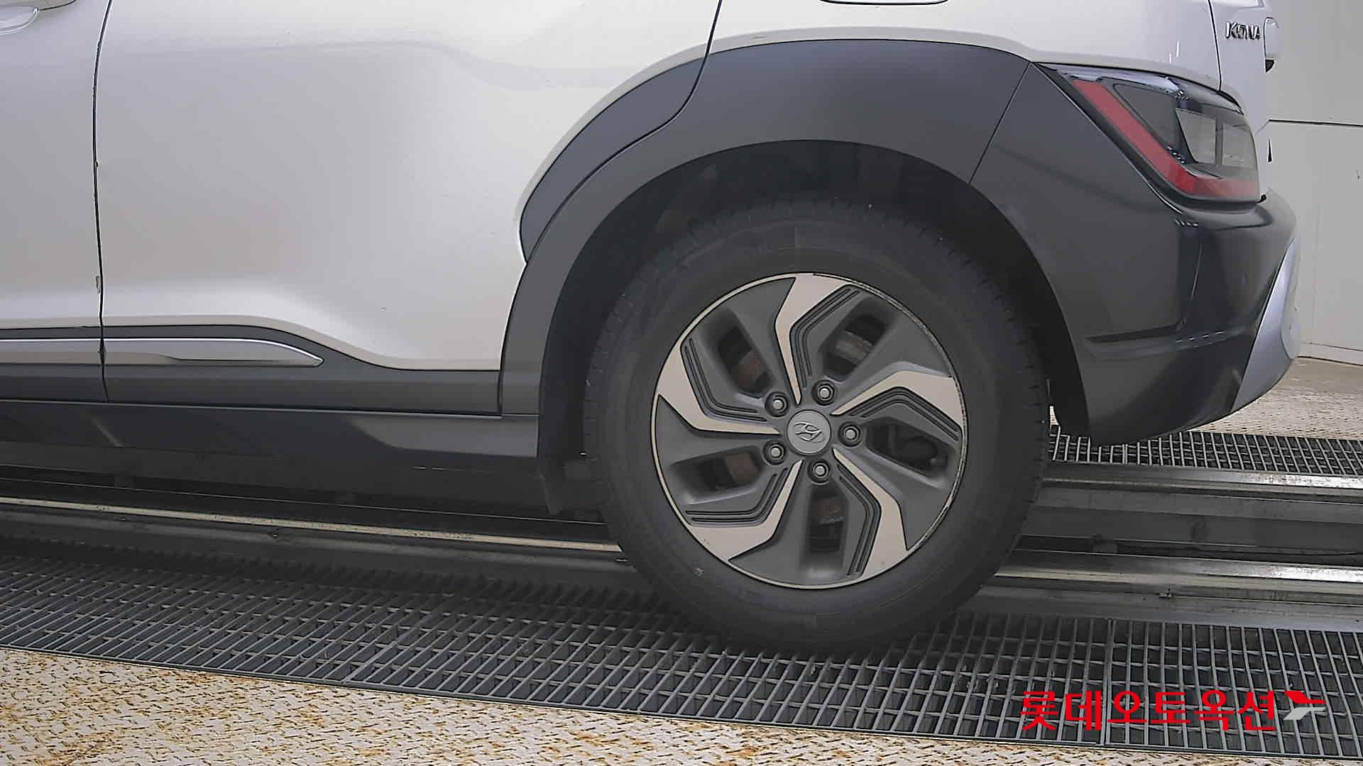2022 - hyundai kona
