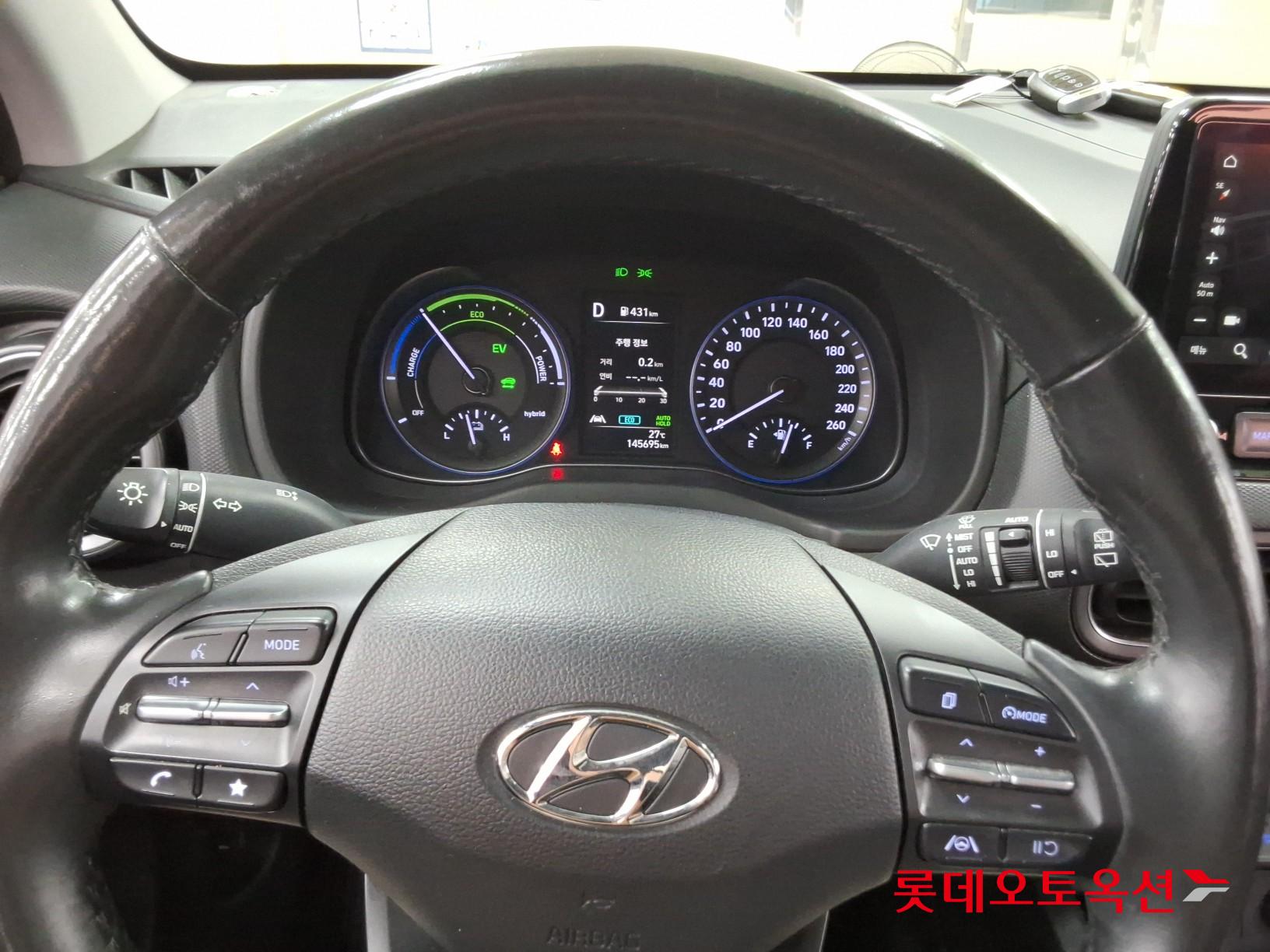 2022 - hyundai kona