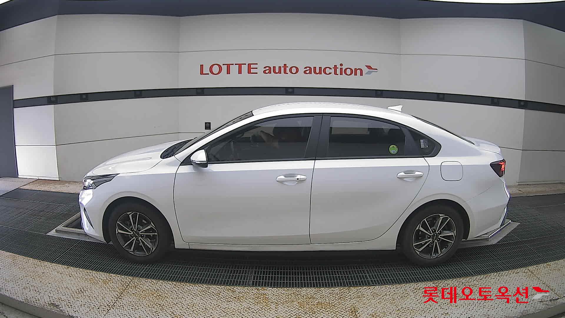 2022 - kia k3