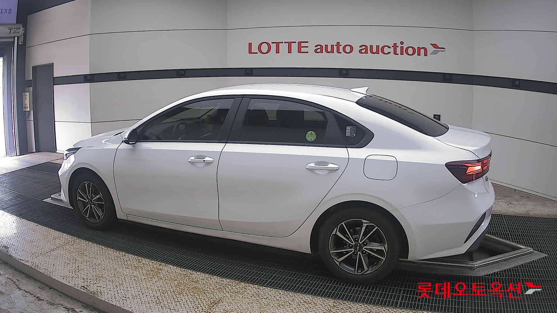 2022 - kia k3
