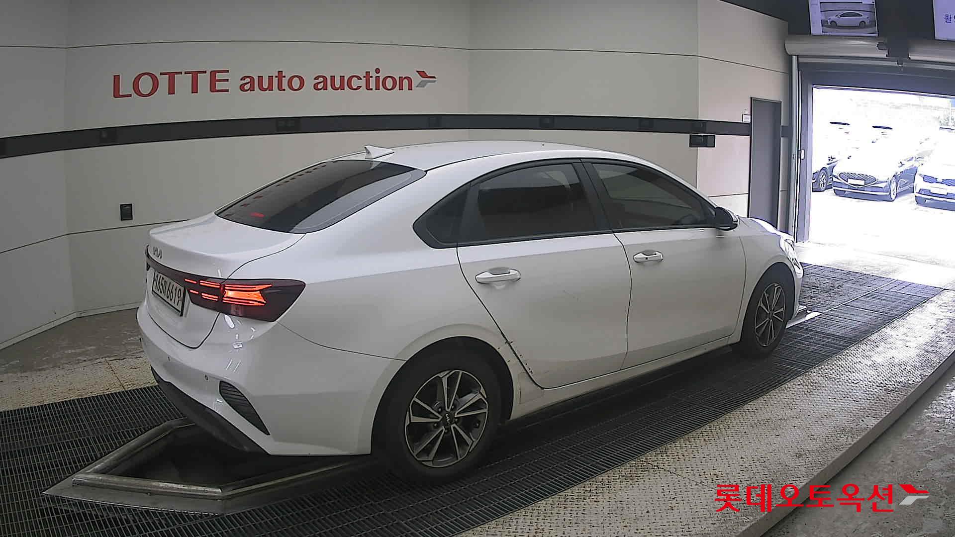2022 - kia k3