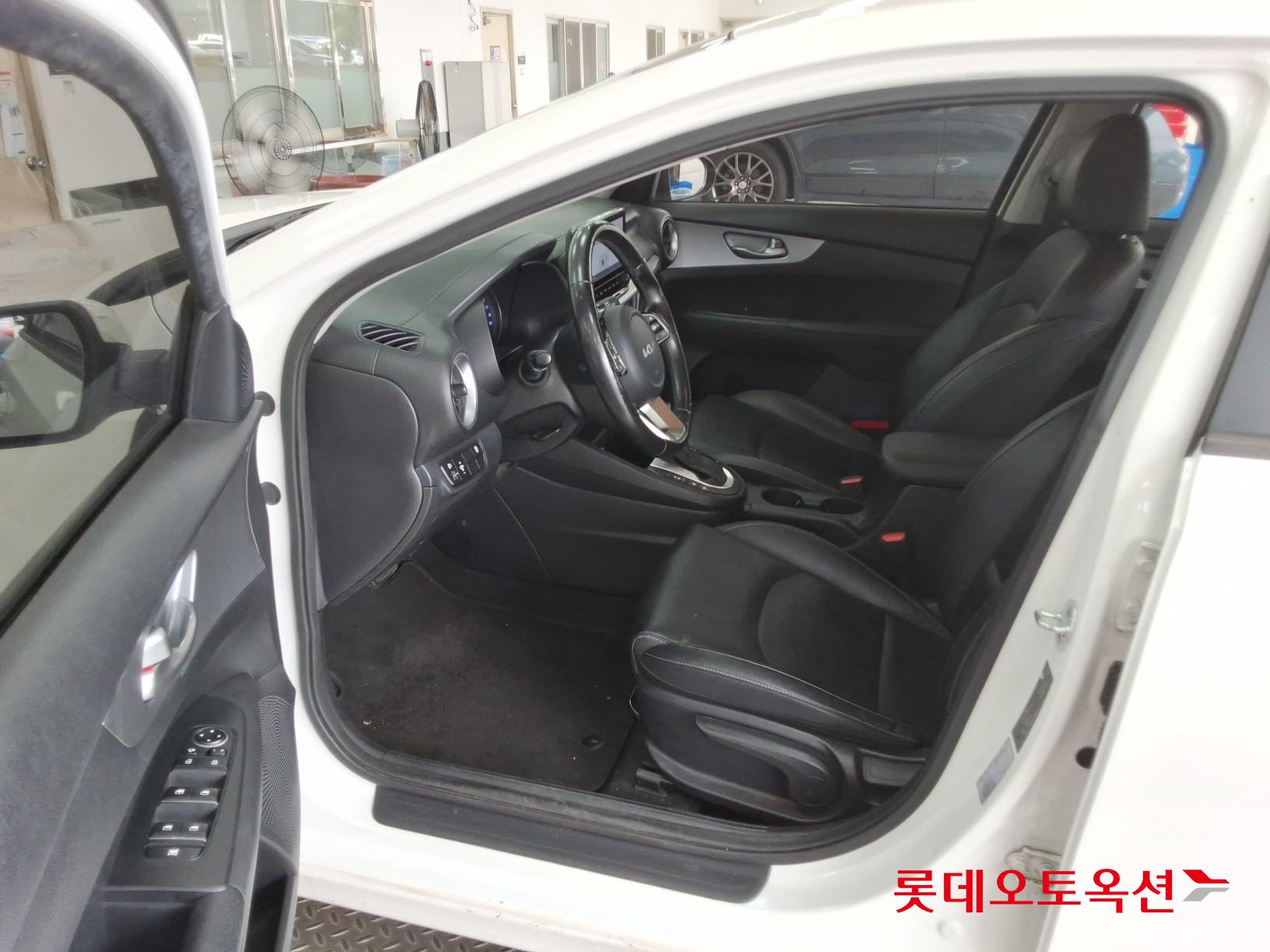 2022 - kia k3