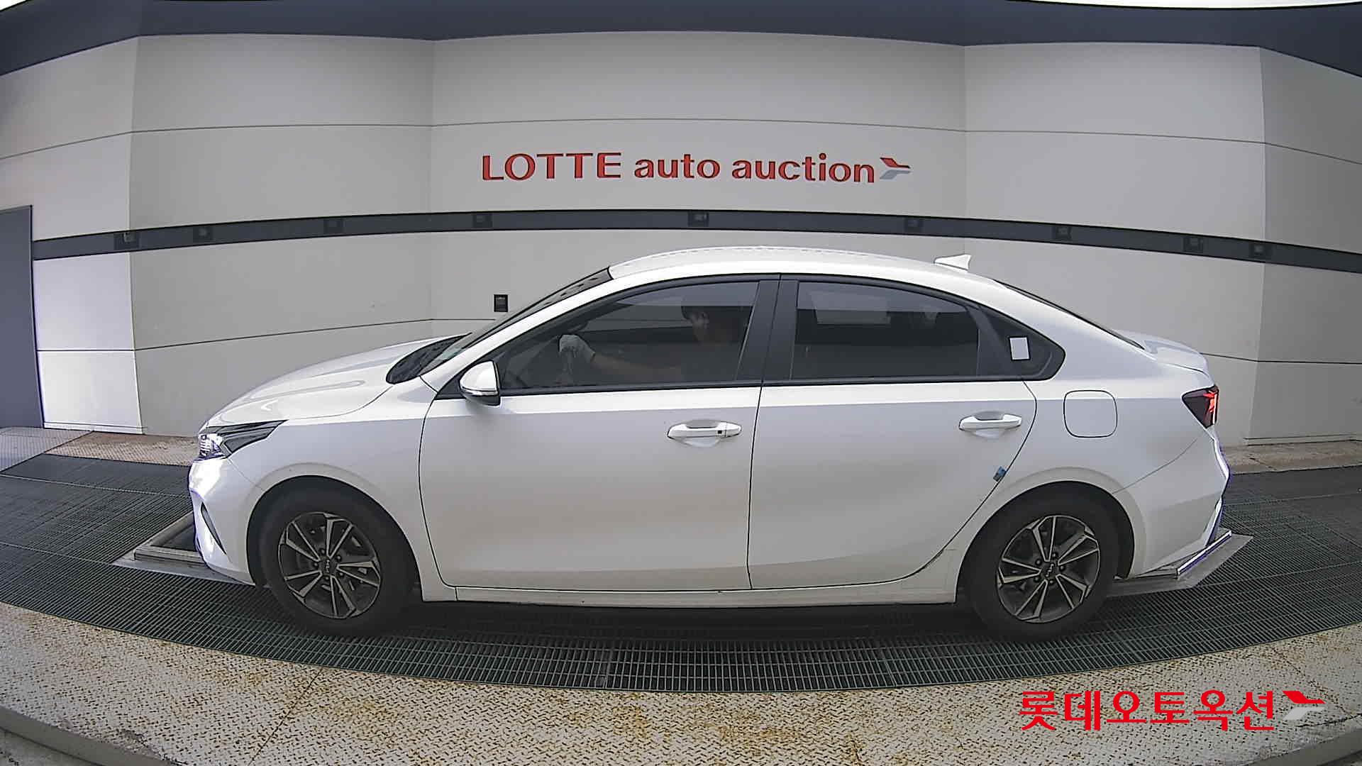 2022 - kia k3